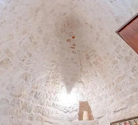 Holiday home Trullo Matilde